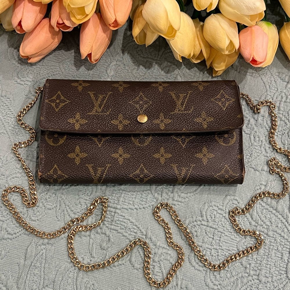 Authentic Louis Vuitton Monogram Wallet - Picture 4 of 6